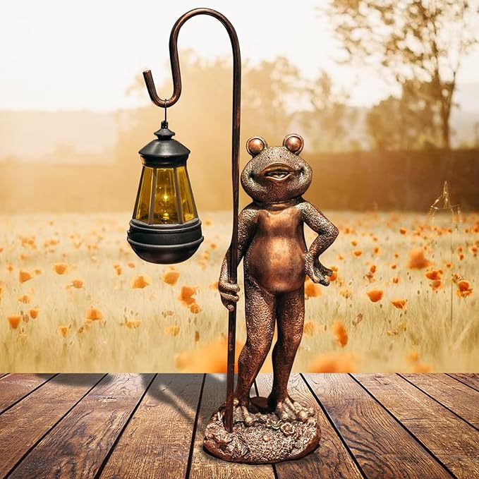 Large Frog Statue with Solar Lantern Outdoor Lawn Decoration Garden Frog Decoration Balcony Yard Lawn Unique Housewarming Gift Suitable for Kids and Adults