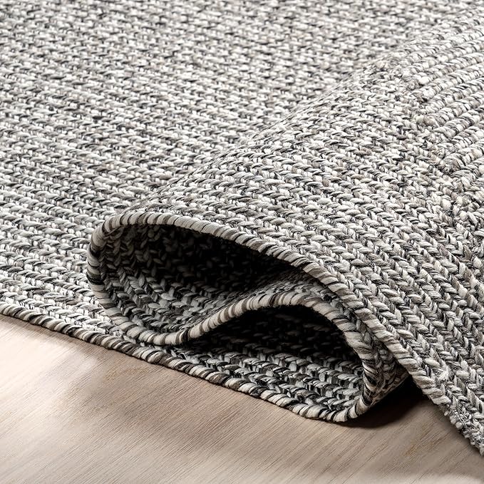 nuLOOM 4' Round Solid Hand Braided Indoor/Outdoor Area Rug, Pet-Friendly, High Traffic, Weather Resistant, for Patio, Balcony, Bedroom, Living, Dining Room, Wynn Salt and Pepper