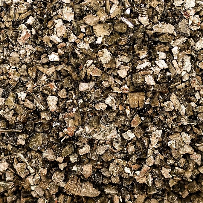 Horticultural Organic Vermiculite by GARDENERA - Medium Grade - Natural Soil Additive for Potted Plants, Orchids, Hydroponics, Terrariums (2 Quart)