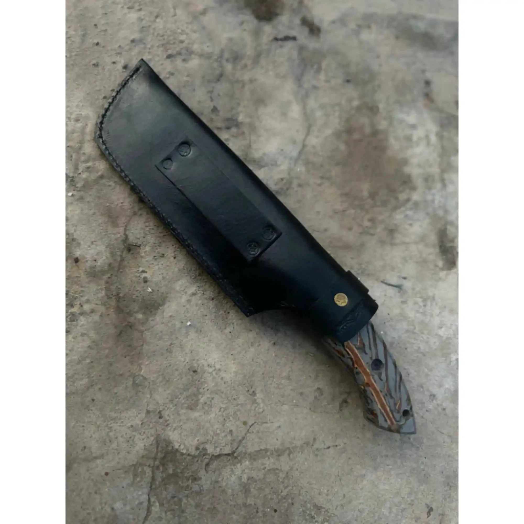 Damascus Hunting Knife with Grey Pinecone Handle | Full Tang + Black Leather Sheath