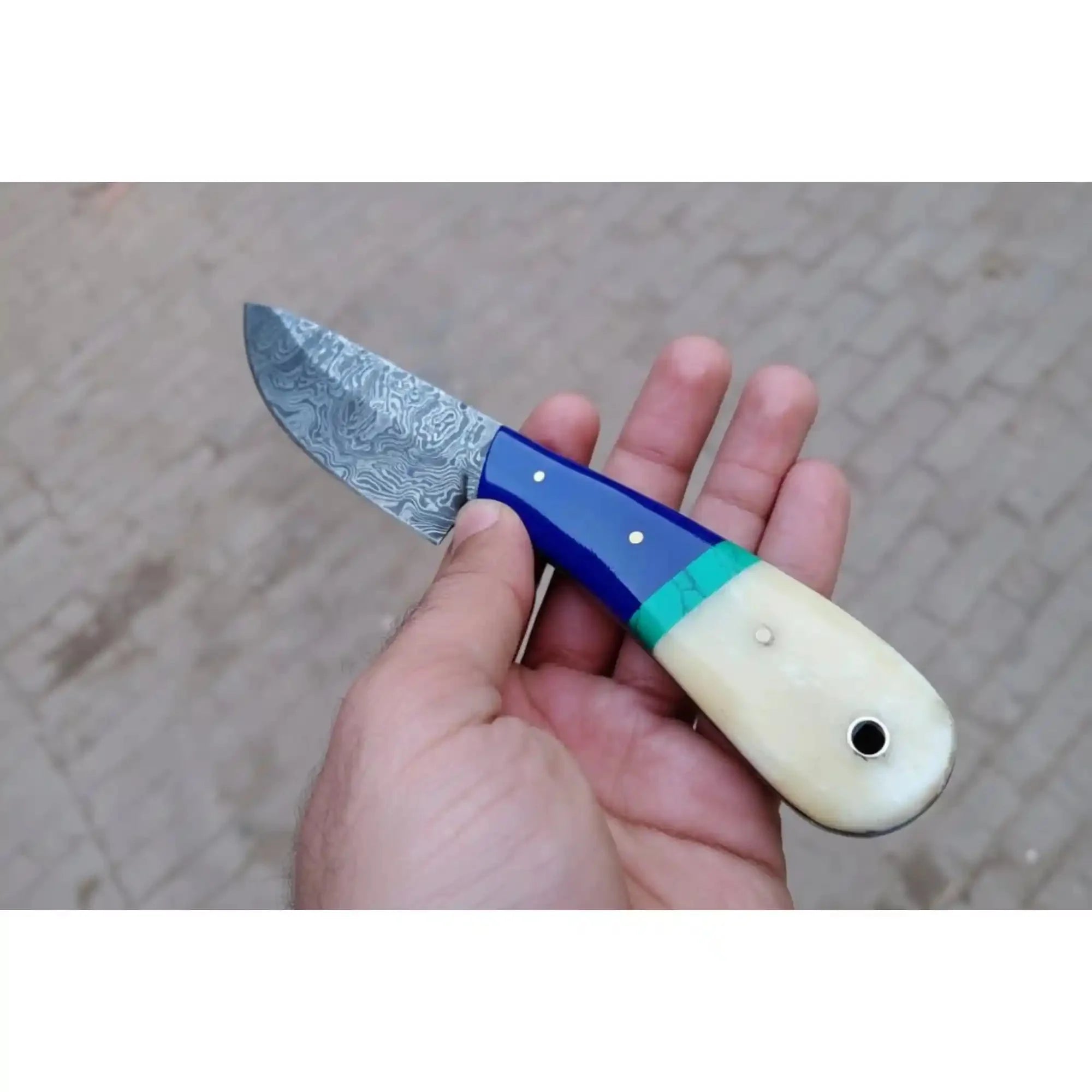 Fixed blade Hunting Skinner Knife by JW SteelCrafts.