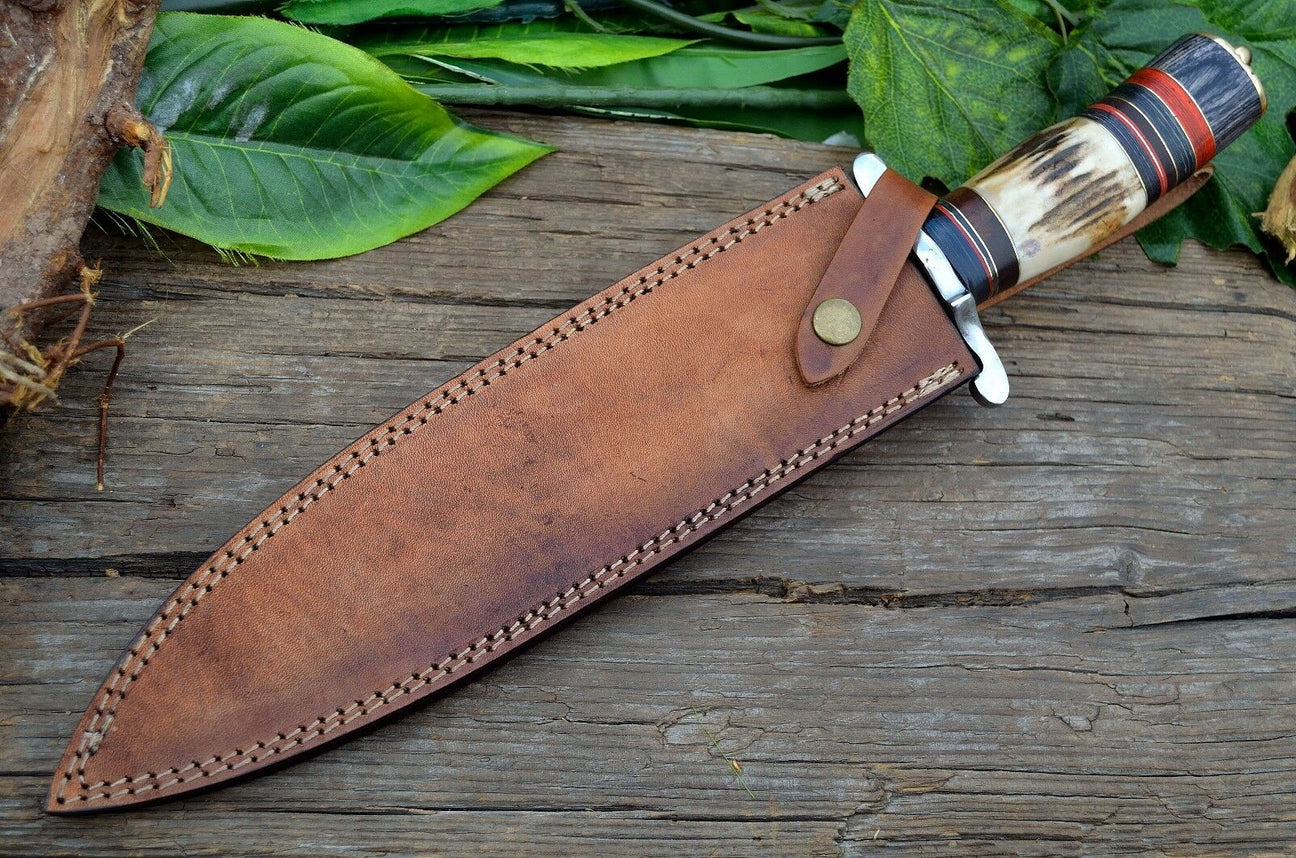 CUSTOM MADE HAND FORGED DAMASCUS STEEL HUNTING BIG FOOT BOWIE KNIFE